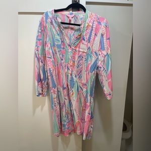 Lilly Pulitzer 4 button dress size M.